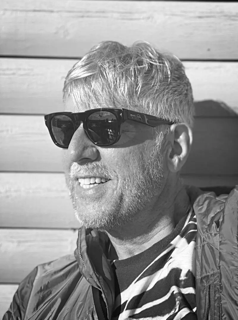 Canadian artist David Tomlin